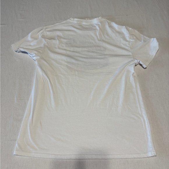 California Men’s Size Large White Graphic T-Shirt with Car Design - Picture 4 of 6